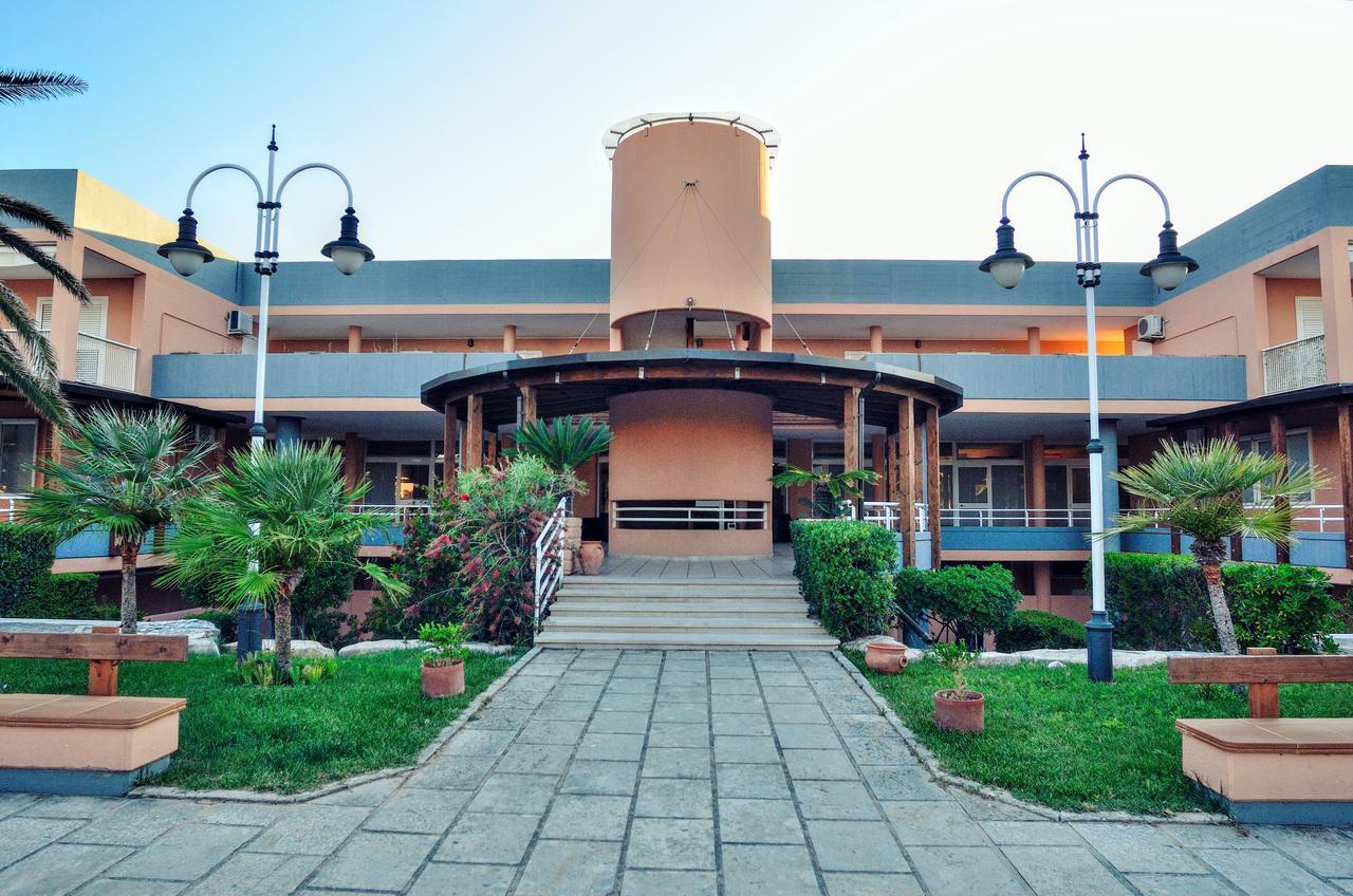Blue Marine Village Rodi Garganico Dış mekan fotoğraf